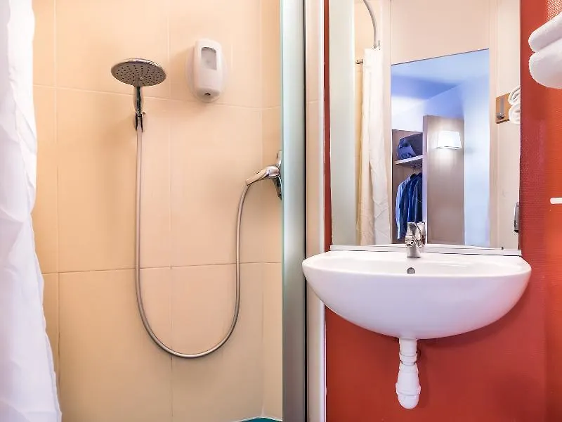 B&B Hotel Frejus Roquebrune-Sur-Argens
